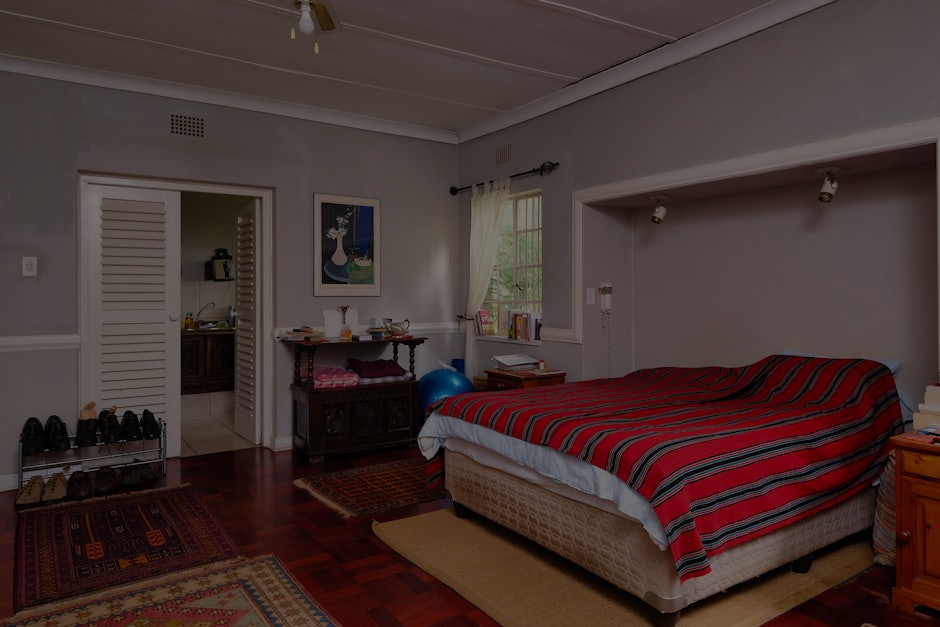 Choosing the Right Feng Shui Ornaments for a Peaceful Bedroom
