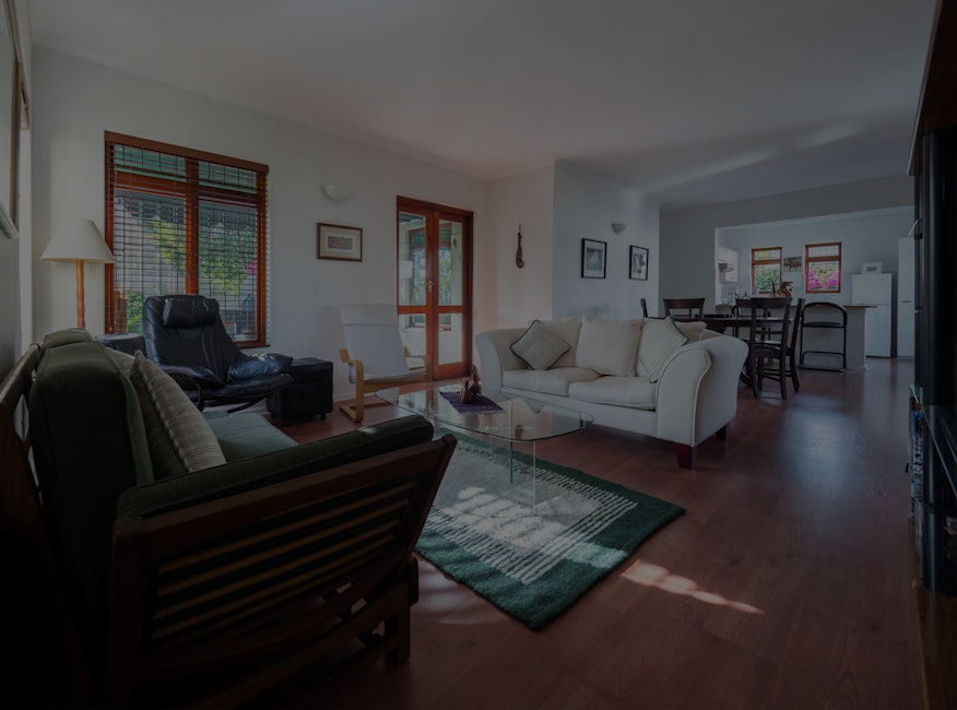 How to Choose the Right Feng Shui Decor for Your Living Room