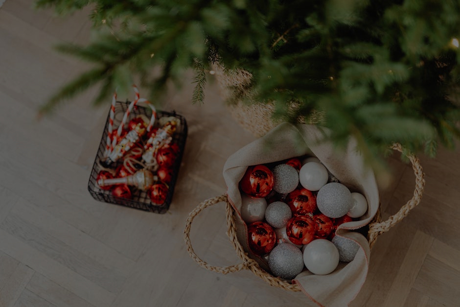Seasonal Feng Shui- Ornaments to Refresh Your Home's Energy Throughout the Year
