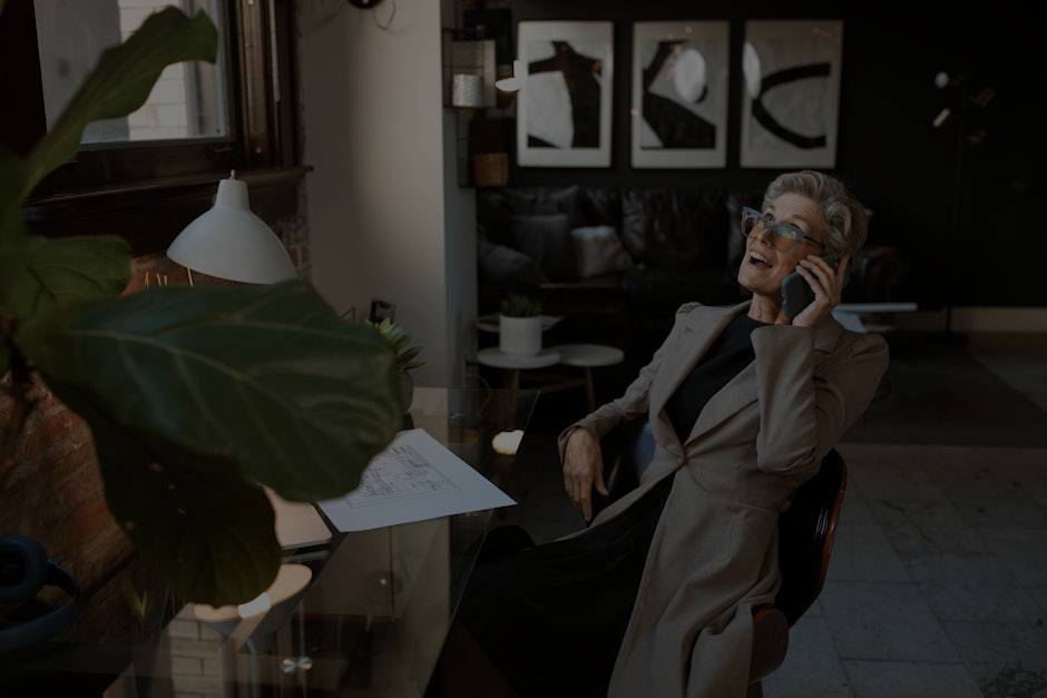 The Best Feng Shui Ornaments for Your Office Space