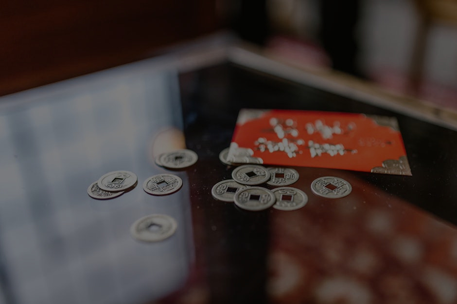 Top 5 Feng Shui Items for Attracting Prosperity in Your Workspace