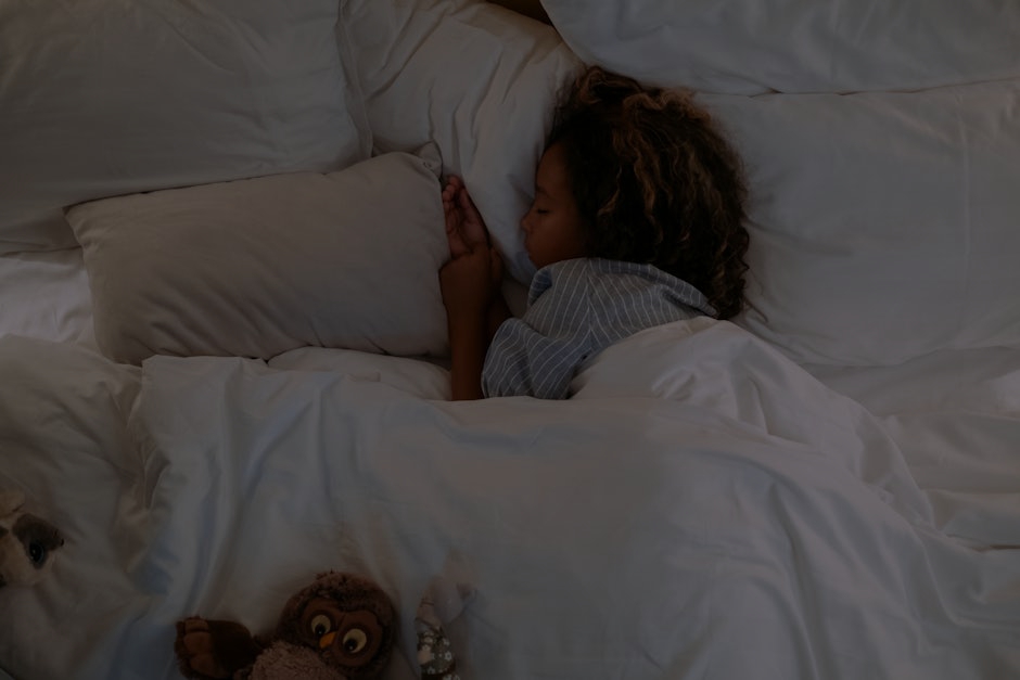 Transform Your Bedroom with Feng Shui- Ornaments for Restful Sleep