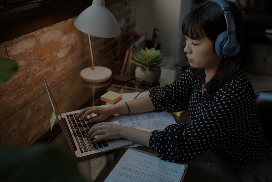 Transform Your Workspace- Feng Shui Tips for Increased Productivity