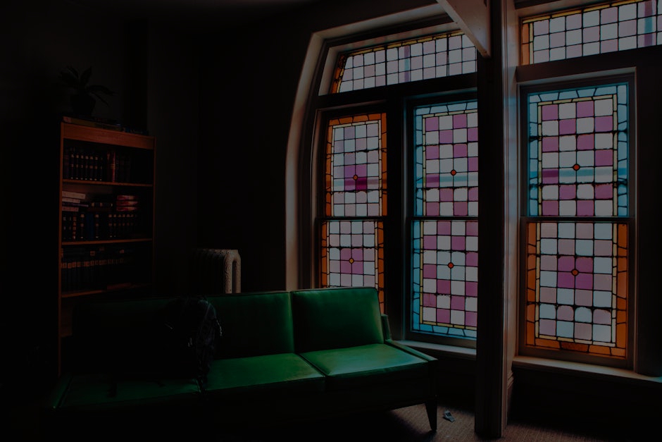 Using Feng Shui to Create a Cozy and Inviting Living Room